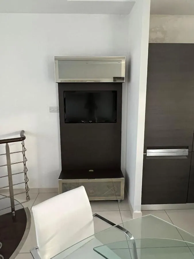 Marlev Duplex Penthouse Apartment Pieta