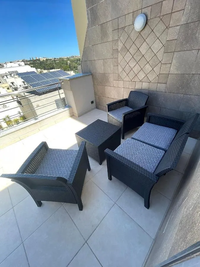 Marlev Duplex Penthouse Apartment Pieta