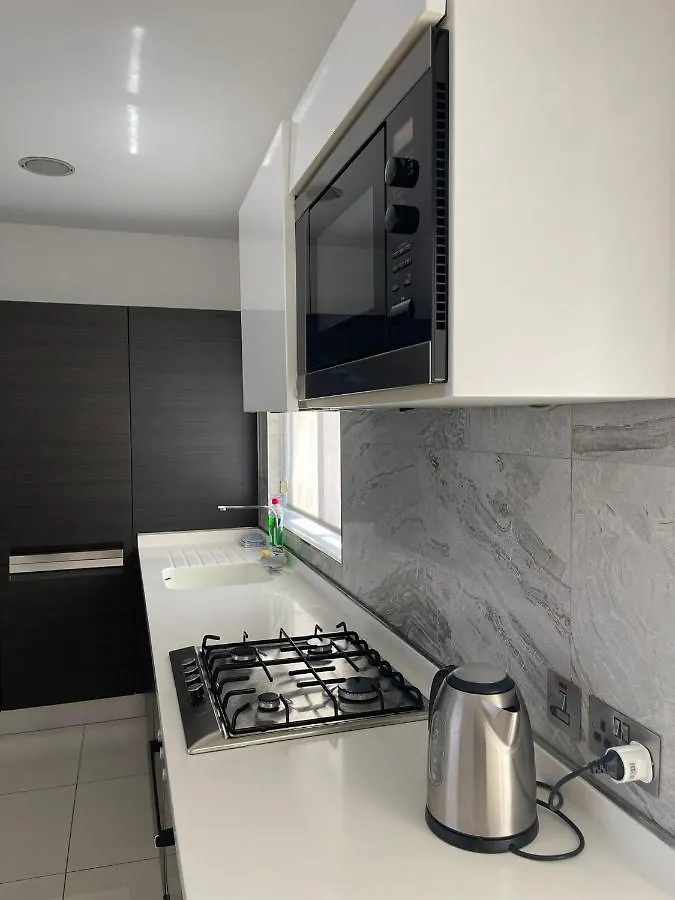 Marlev Duplex Penthouse Apartment Pieta 0*,  Malta